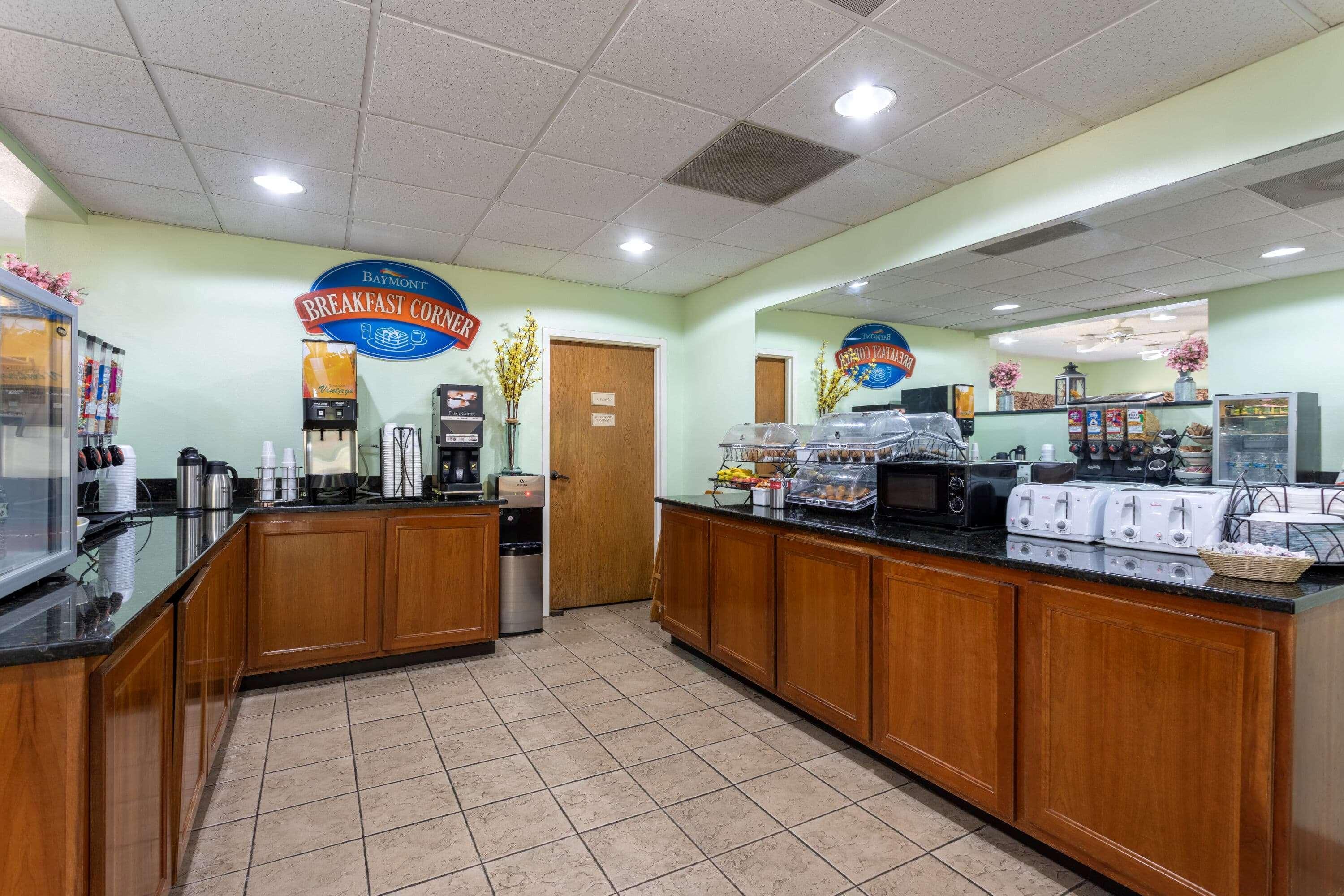 Baymont By Wyndham Tallahassee Luaran gambar